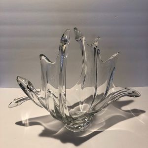 🎁ART VANNES CRYSTAL SCULPTURED CENTERPIECE. Read